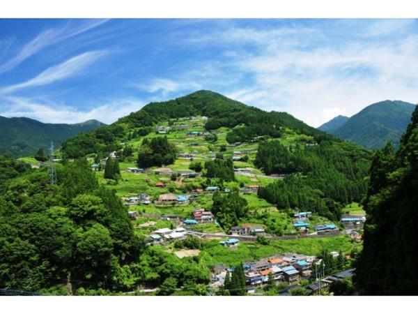四国旅行のhub拠点 古民家ゲストハウス Heso Camp มิโยชิ ภายนอก รูปภาพ