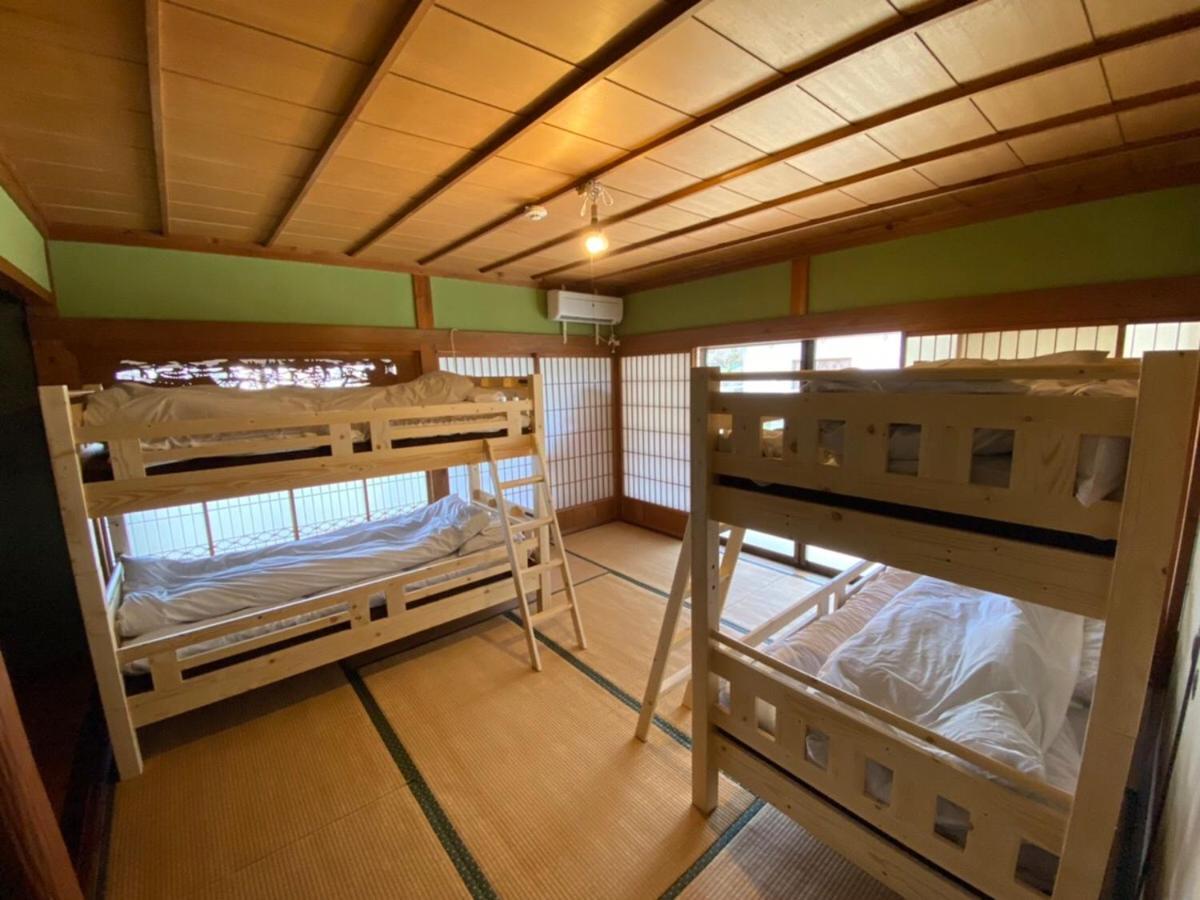 四国旅行のhub拠点 古民家ゲストハウス Heso Camp มิโยชิ ภายนอก รูปภาพ